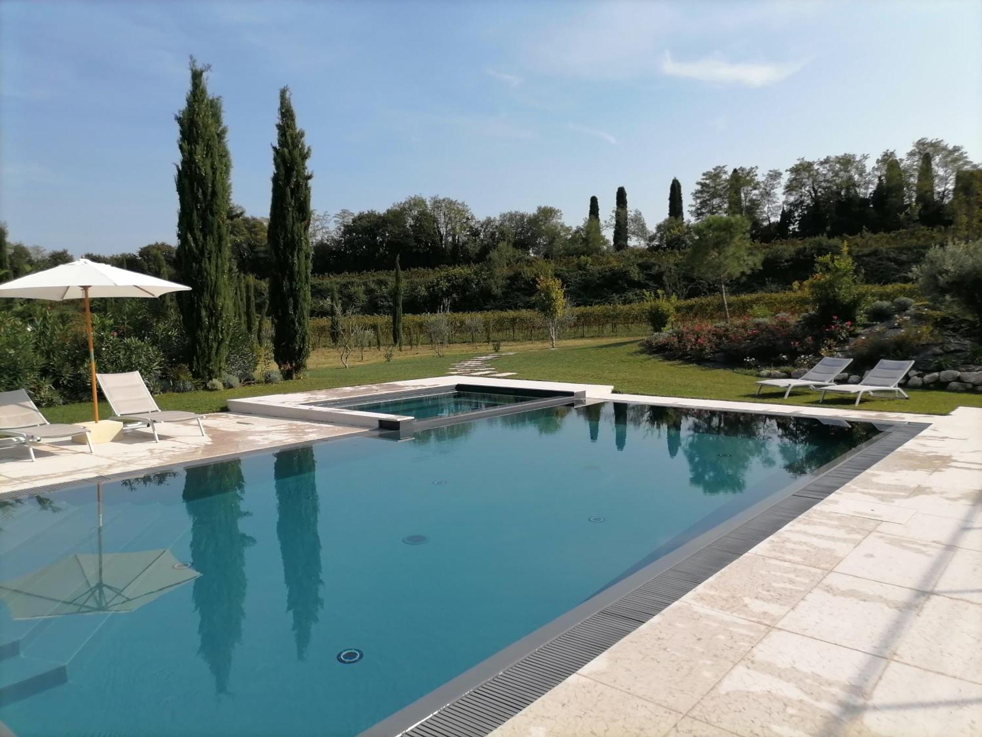 Relais Ca' Morenica Valeggio sul Mincio Exterior photo